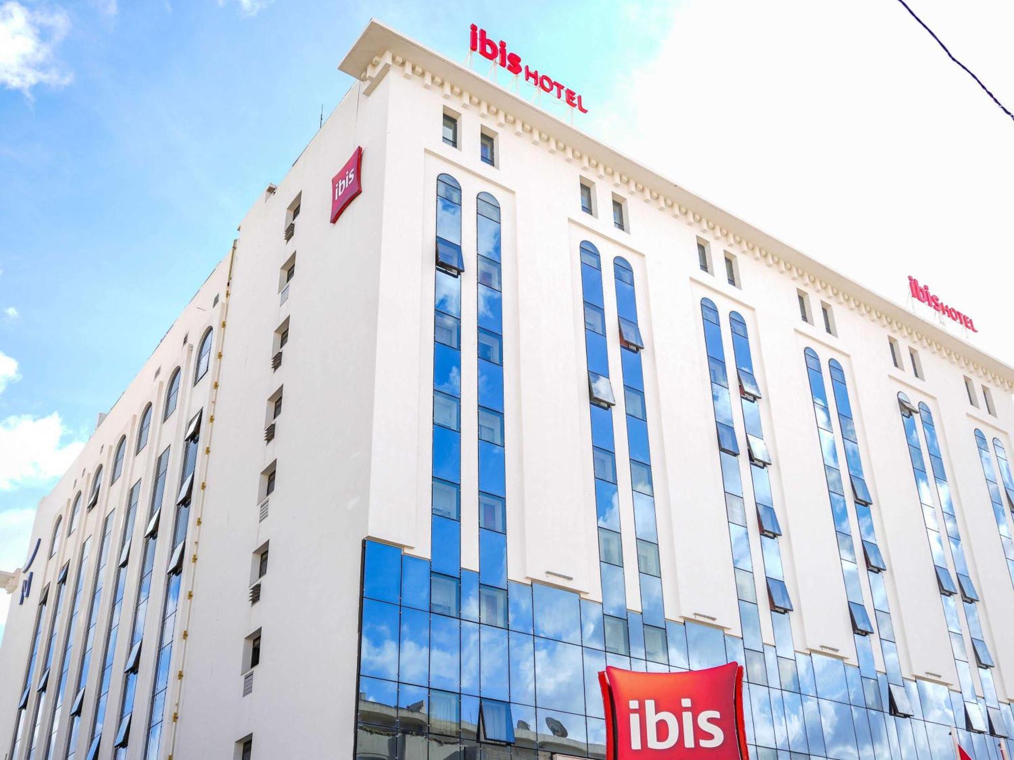 Ibis Tunis Hotel Exterior photo